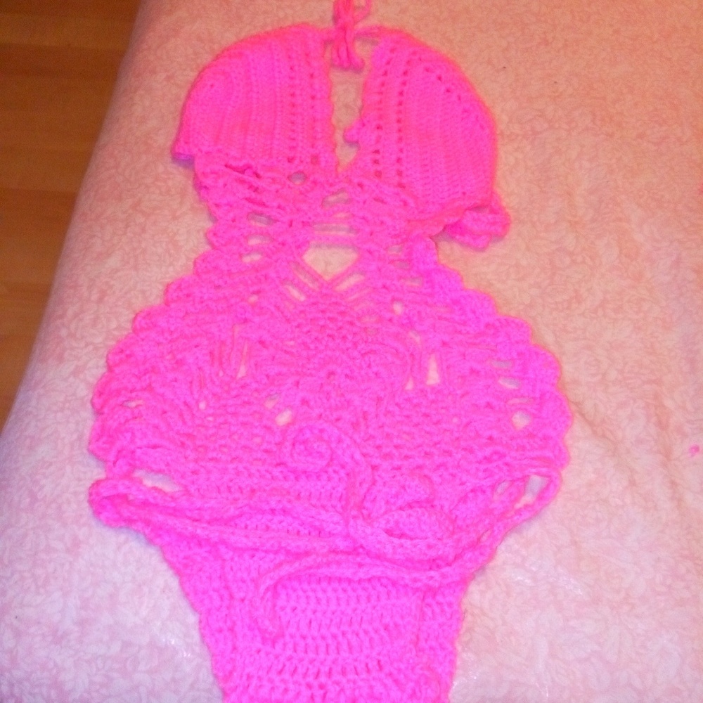 Pink monokini